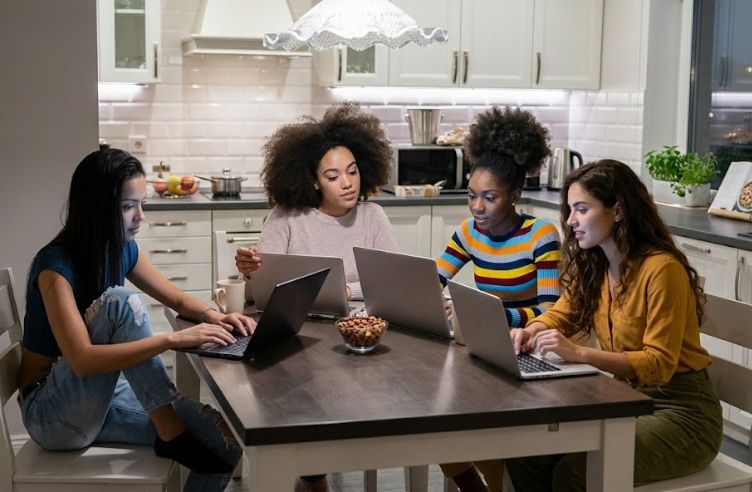 Cómo organizar una Admin Night que realmente funcione